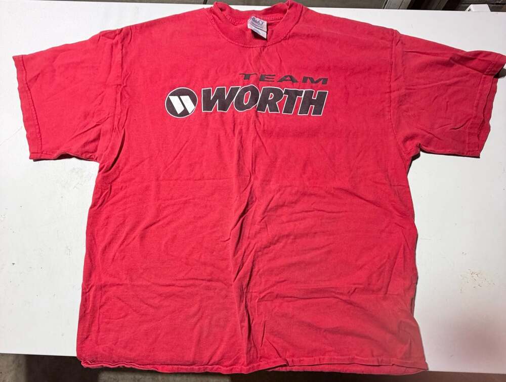 Worth Sports Team Worth Graphic T-Shirt Red Size XL